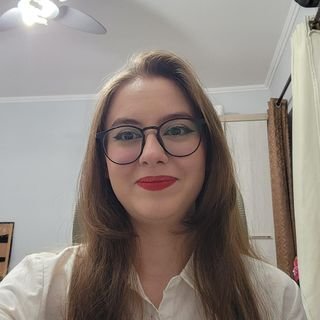 Dra. Julia Cristina Cavalheiro Salles