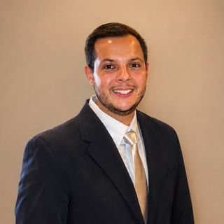 Dr. Vinicius Perez De Melo Silva
