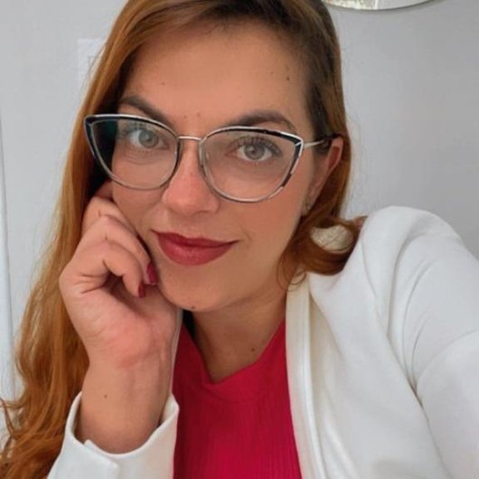 Yasmin Gauche de Faria