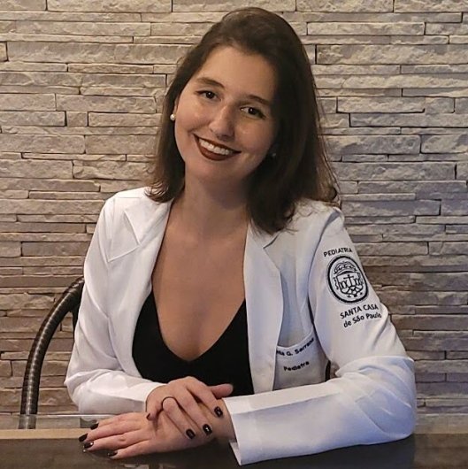 Dra. Camila Serrano