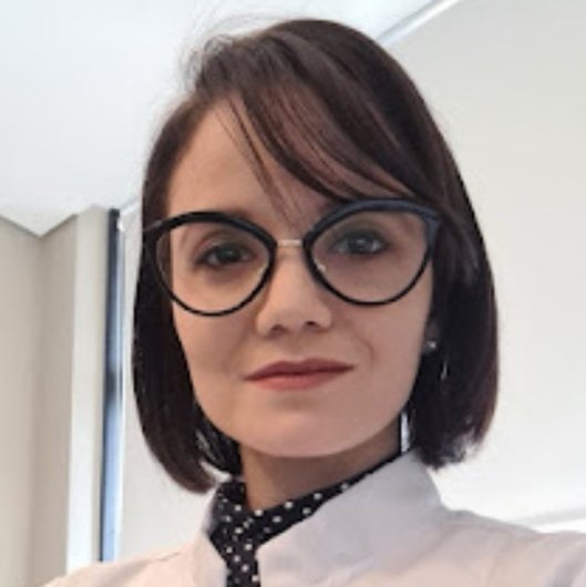 Dra. Bruna Martins