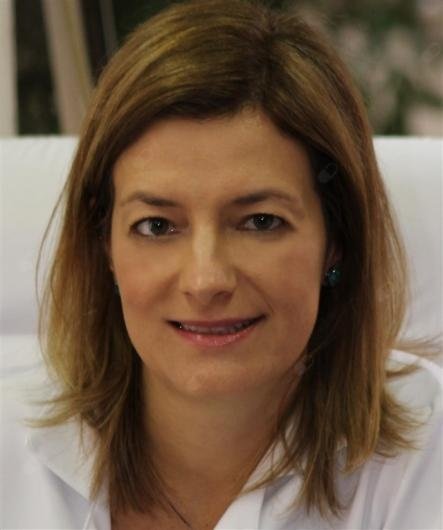 Dra. Evelise Valadão