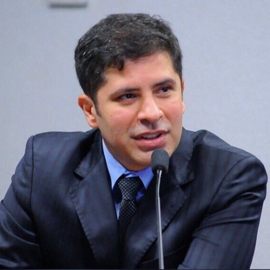 Dr. Andre de Mattos Salles