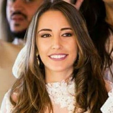 Dra. Camila Rodrigues Prado