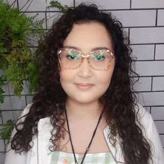 Dra. Carolina Amado Dos santos