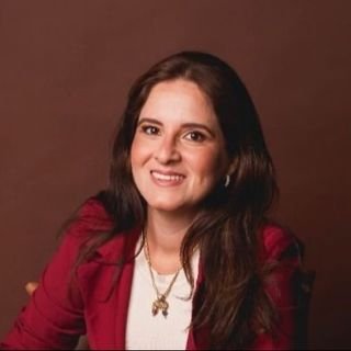 Dra. Isis Mariana Reis Brandão