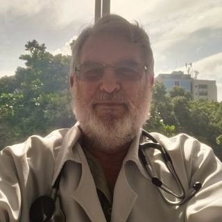 Dr. Ricardo Zajdenverg