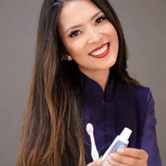 Dra. Fernanda Muranaka