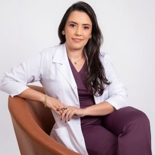 Dra. Juçara Santiago