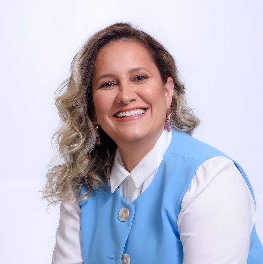 Dra. Daniele Corrêa