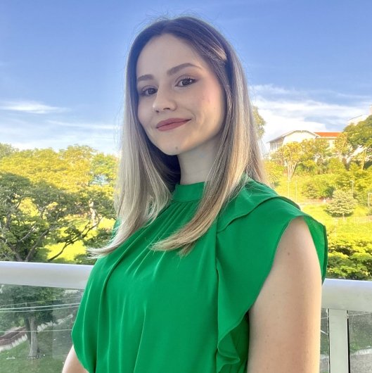 Dra. Lara Daltin