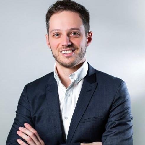 Dr. Matheus Barbieri De Oliveira Franca