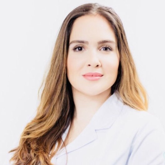 Dra. Marina Guimarães Fraga