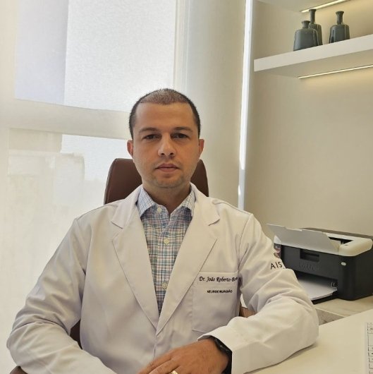 Dr. João Roberto Borba