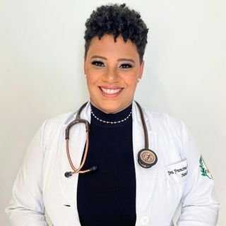 Dra. Francine Lima da Conceição