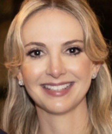 Dra. Flávia A Caparroz
