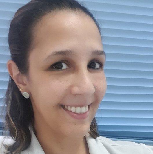 Dra. Asheley Ribeiro