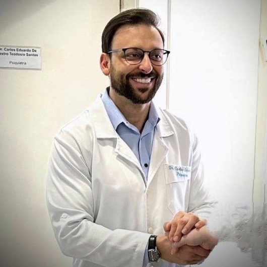 Dr. Carlos Eduardo de Castro Teodosio Santos