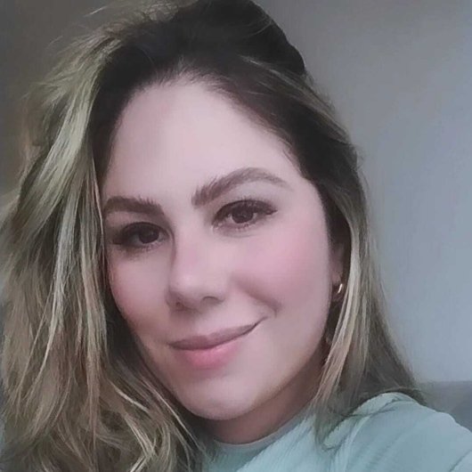 Dra. Aline Alves