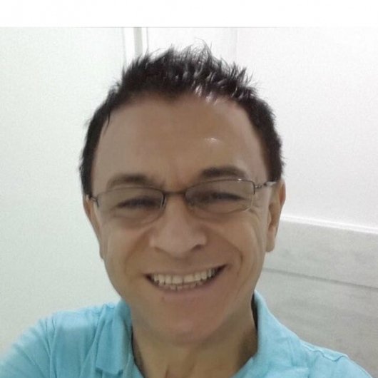 Dr. Neemias Ramos