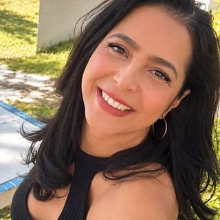 Renata Tavares