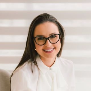 Dra. Cristine Eberhardt