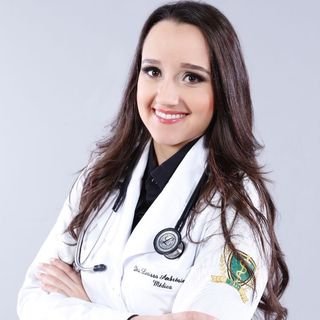 Dra. Larissa Ambrósio