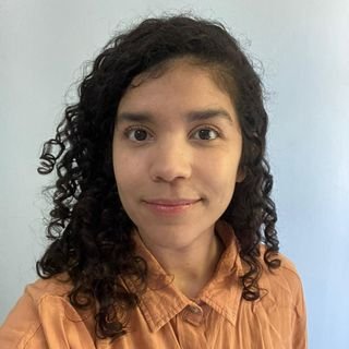 Dra. Flávia Barata