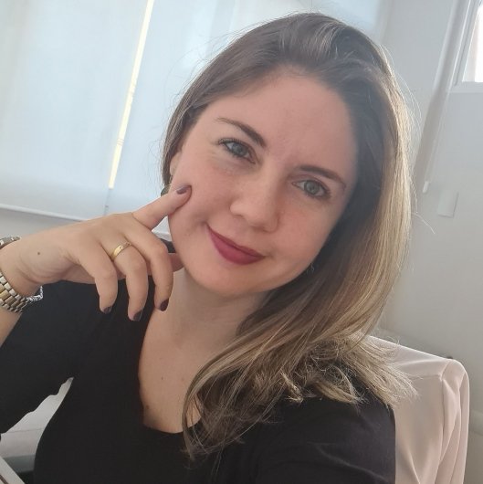 Raquel Schmidt Ferraz