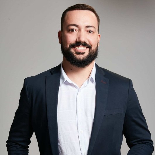 Dr. Renan Cezar Costa