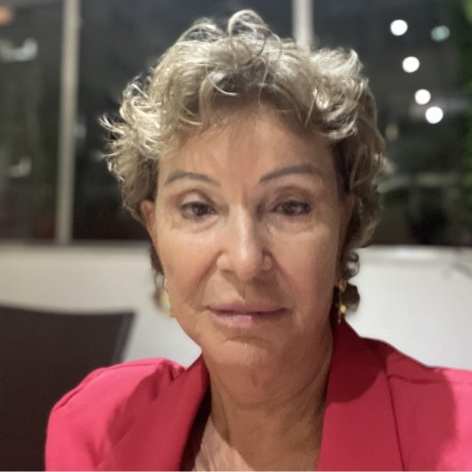 Maria Bernadette Guanaes Machado