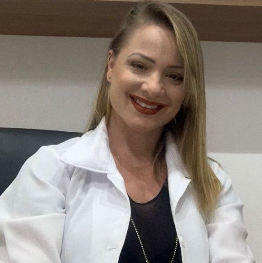Dra. Deisi Müller
