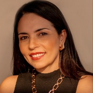 Dra. Sheila Cristina Rodrigues