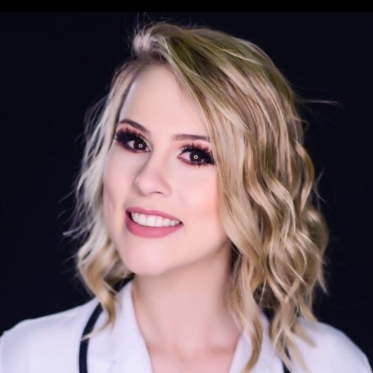 Dra. Fernanda Senechal Duarte