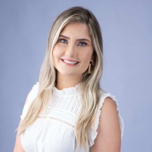 Dra. Letícia Coelho