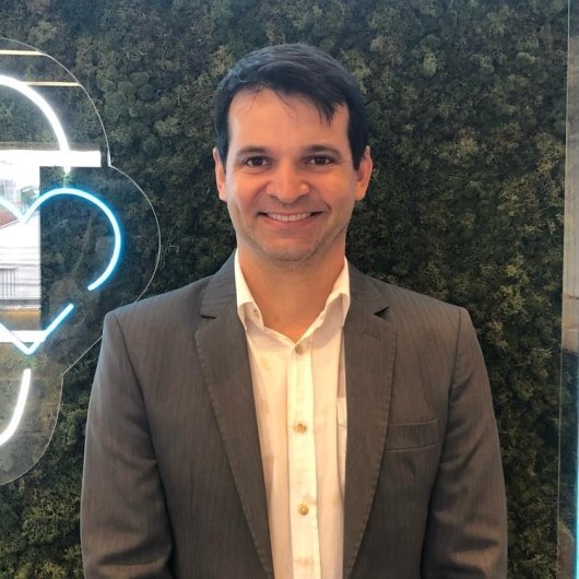 Dr. Michel Beneditto