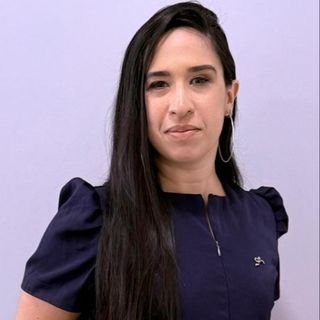 Iara Moreira de Queiroz .