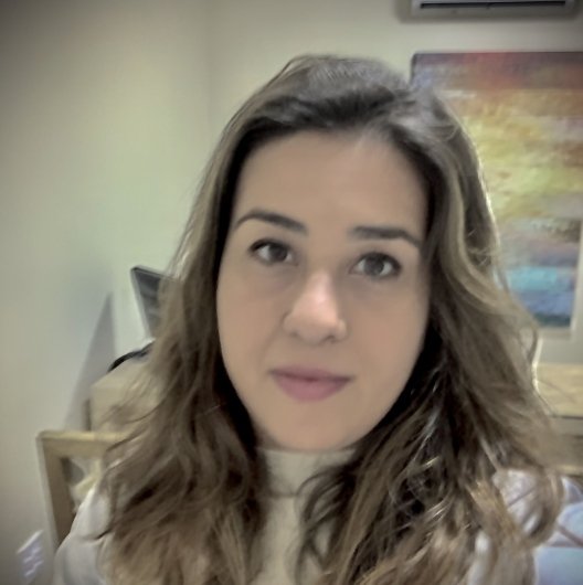 Dra. Juliana C. Porto