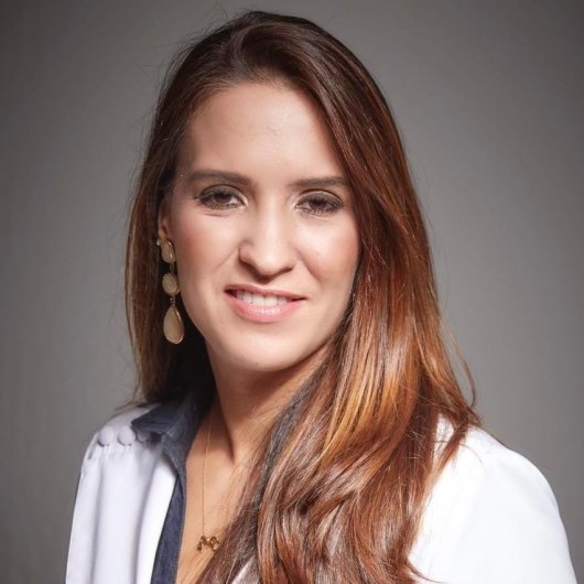 Dra. Manoela Porto