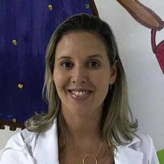 Dra. Juliana Ramalho de Vasconcelos