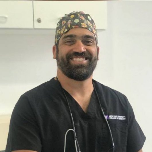 Dr. Fabricio De Oliveira Garcia Goulart