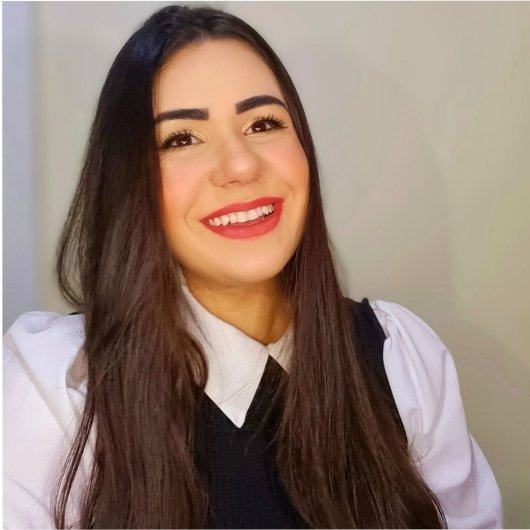 Ana Carolyne P Serzedello Corrêa