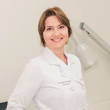 Dra. Monica Luiza Rossini Fernandes