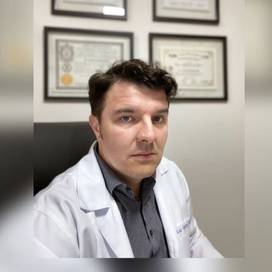 Dr. Luiz Carlos Hornburg Junior