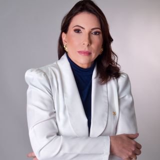 Dra. Darclée Antunes Maciel
