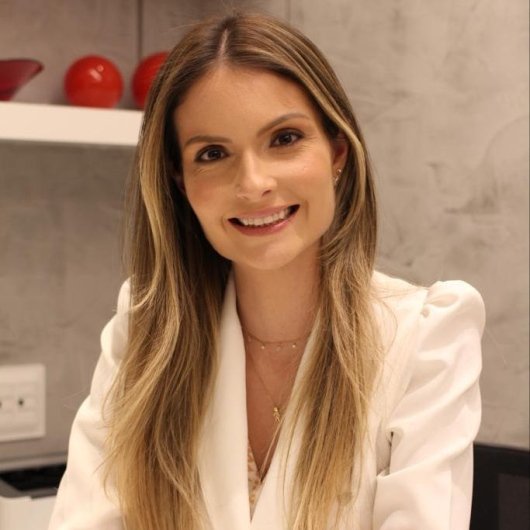 Dra. Amanda Ximenes