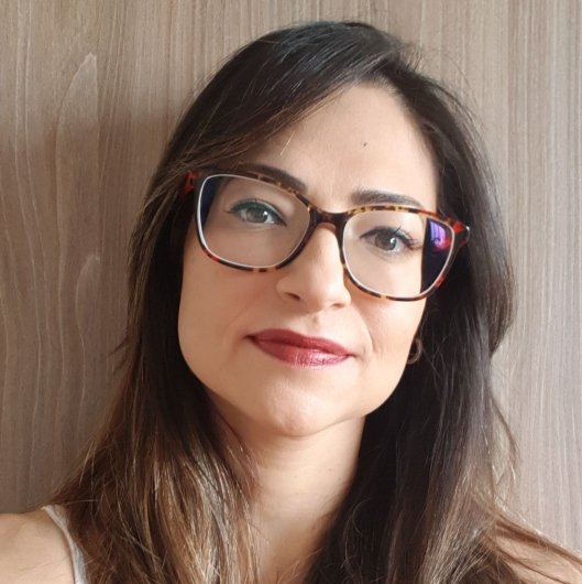 Marcia Lins de Oliveira