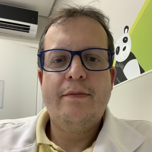 Dr. Erick Dante Lenzi