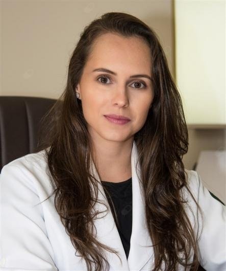 Dra. Majoy Cunha