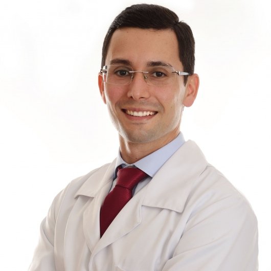Dr. André De Simone Fainstein